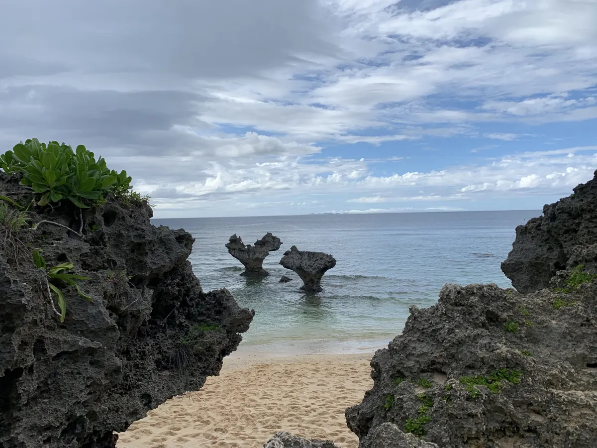 古宇利島のハートロックの写真(6)