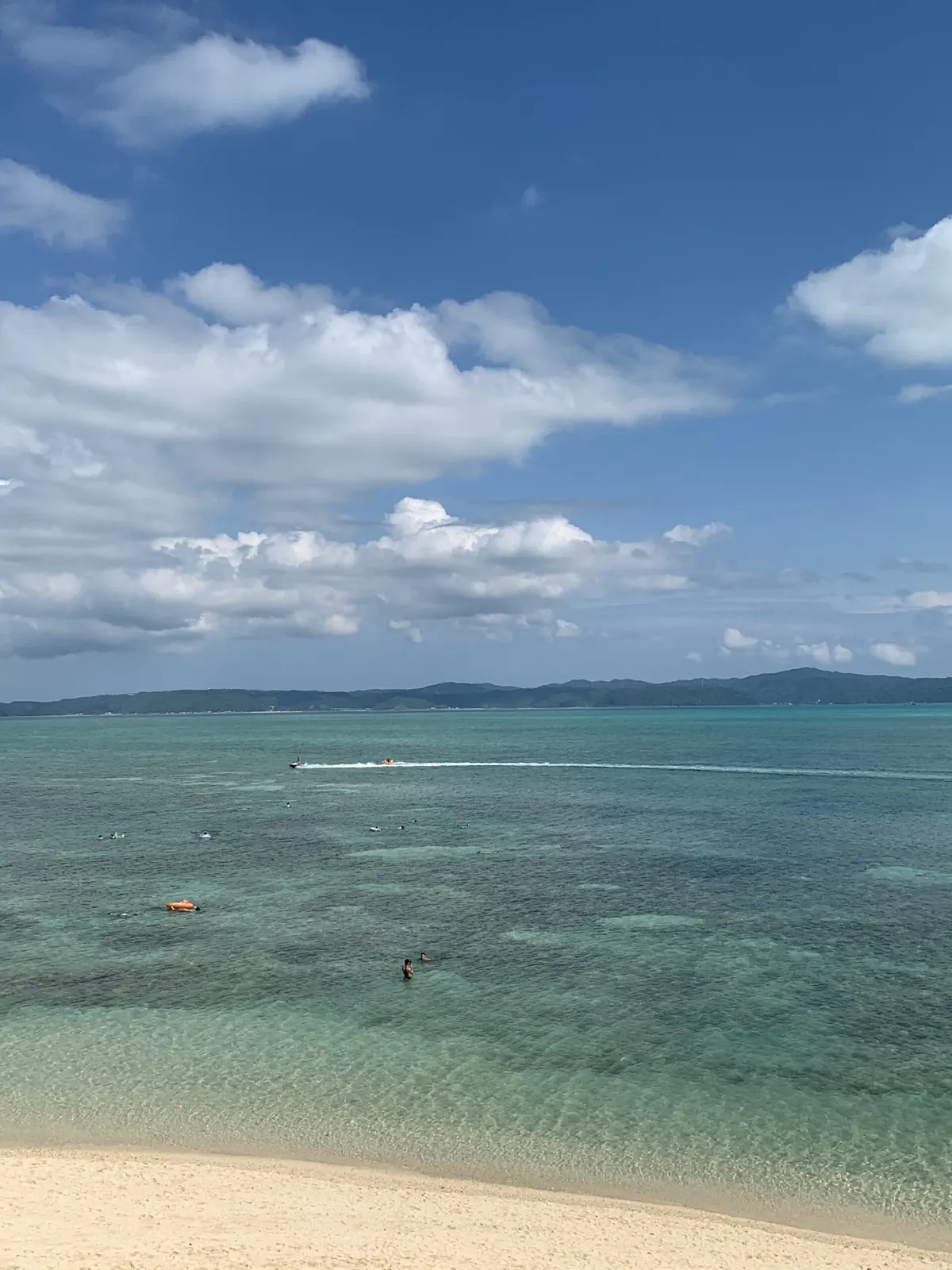 古宇利島のハートロックの写真(12)